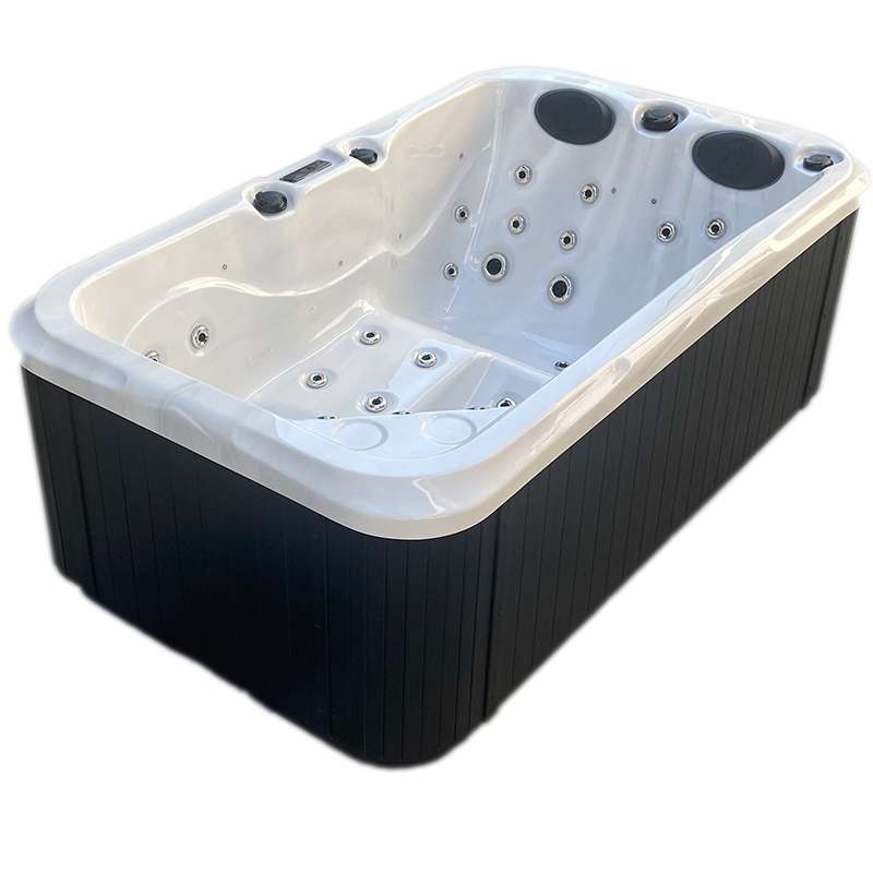 Dakota Outdoor Whirlpool Perfect Spa
